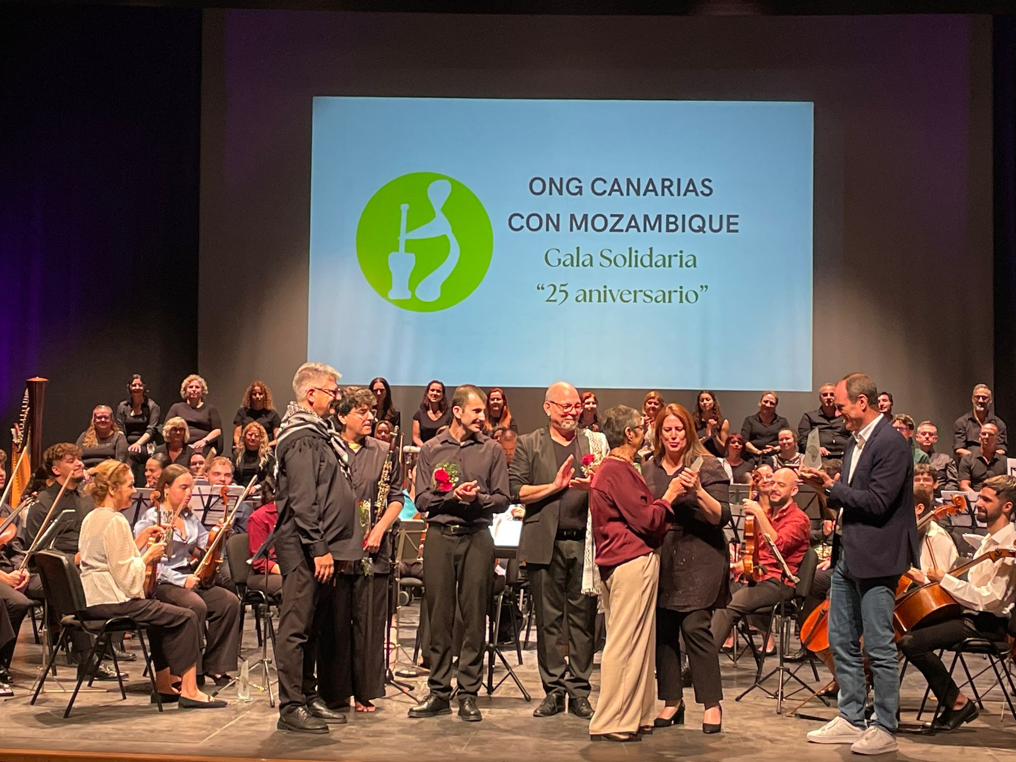 Momento de agradecimiento a todos los asistentes y colaboradores